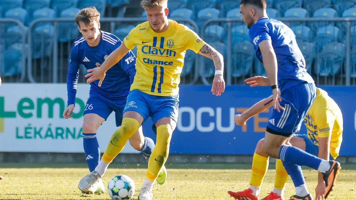 Chance kvůli korupci končí s podporou fotbalových klubů v Karviné a Opavě